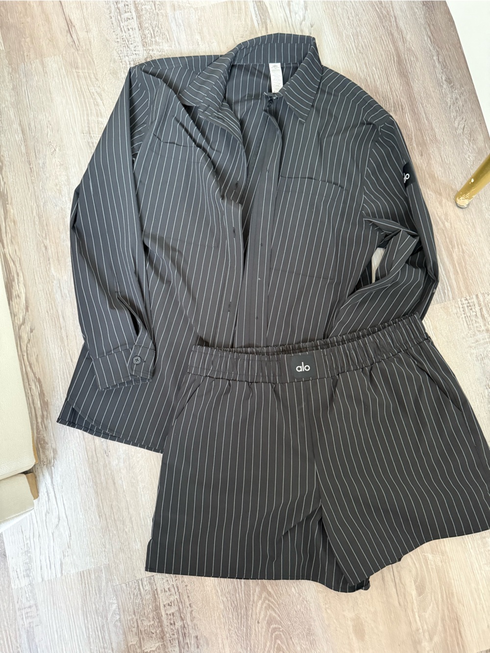 Alo pinstripe set